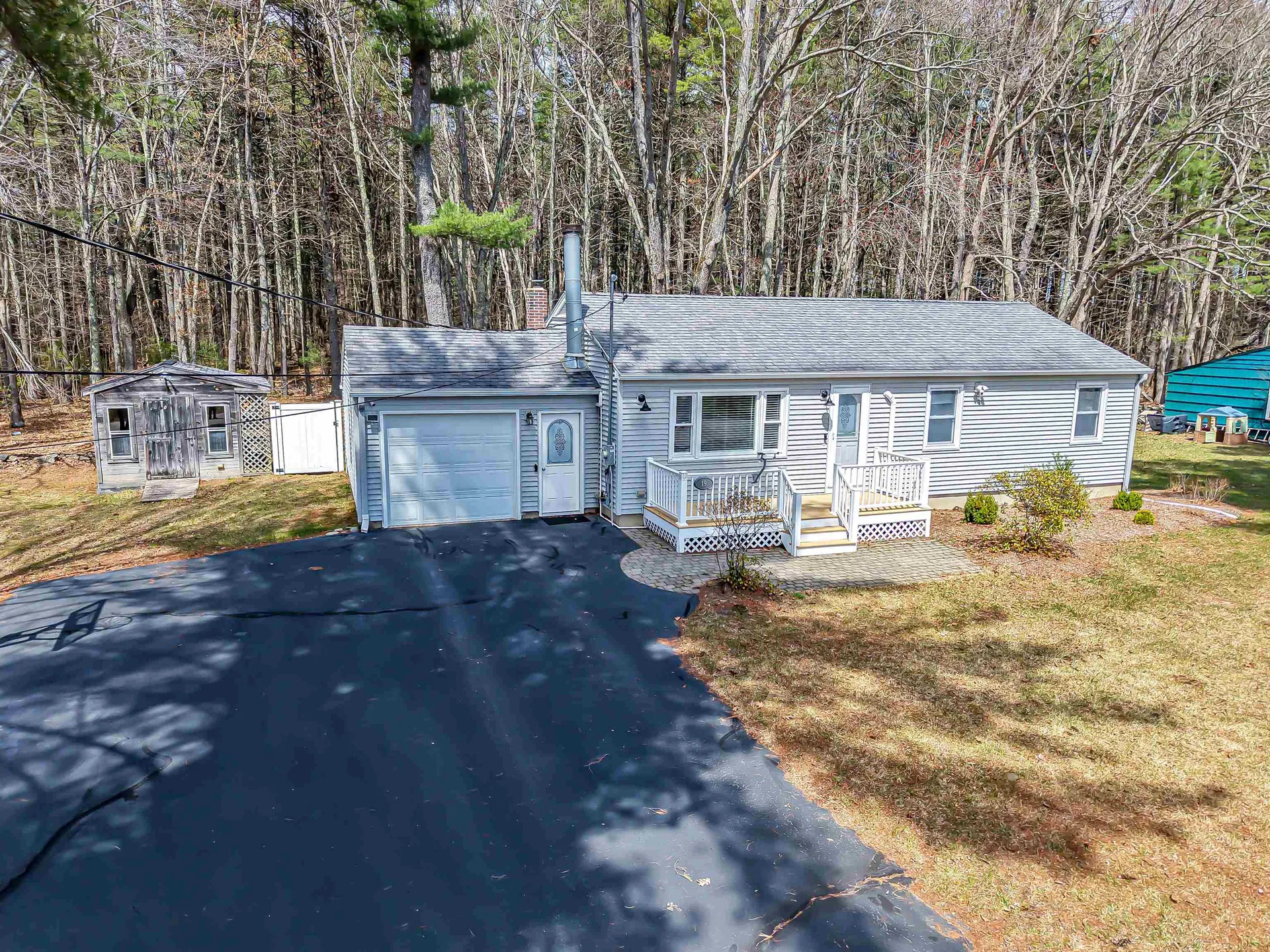 19 Strafford Road Dover NH 03820