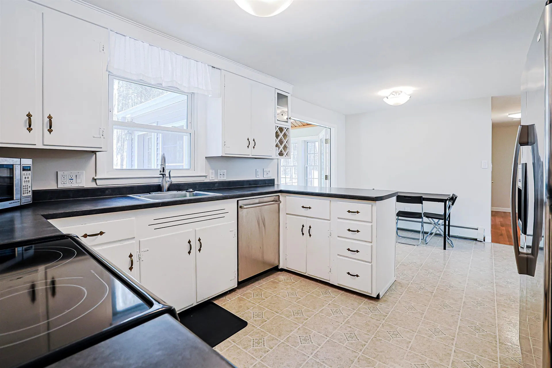 19 Strafford Road Dover NH 03820
