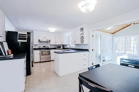 19 Strafford Road Dover NH 03820