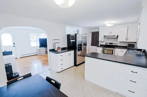 19 Strafford Road Dover NH 03820