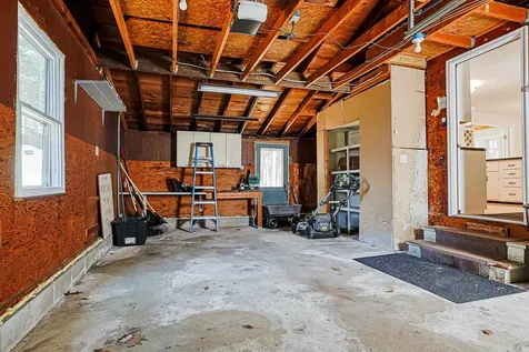19 Strafford Road Dover NH 03820