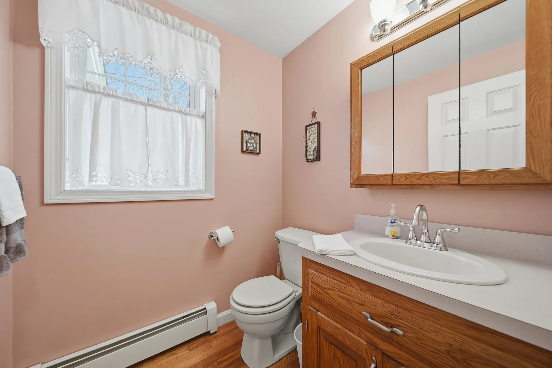 10 Virginia Court Hooksett NH 03106