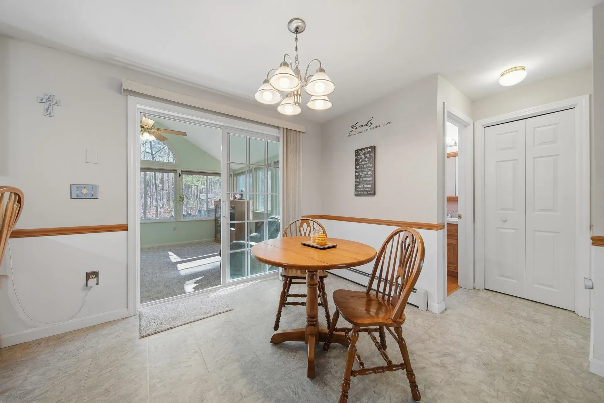 10 Virginia Court Hooksett NH 03106
