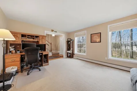 10 Virginia Court Hooksett NH 03106