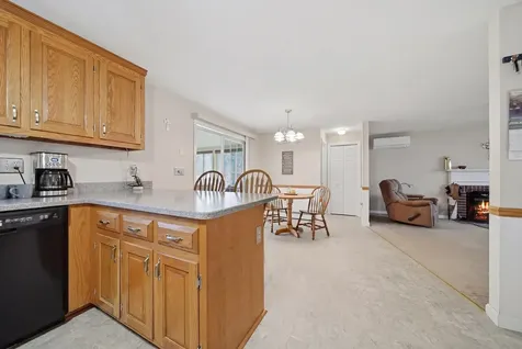 10 Virginia Court Hooksett NH 03106
