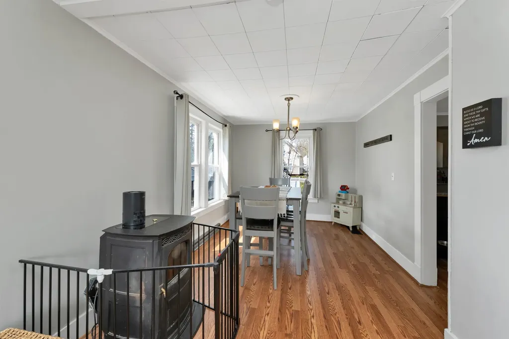 42 Joliet Street Laconia NH 03246