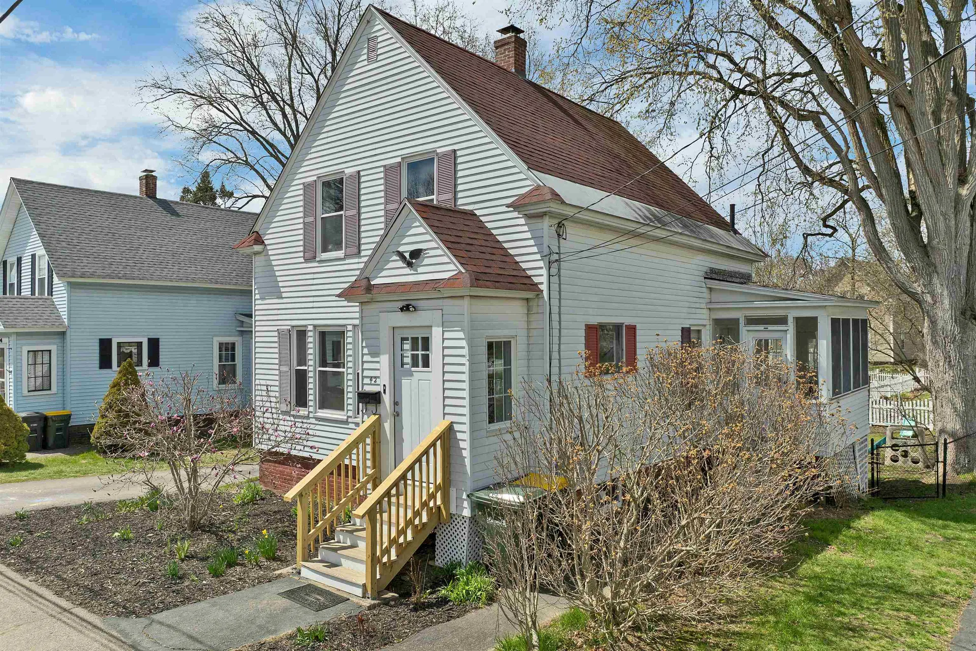 42 Joliet Street Laconia NH 03246