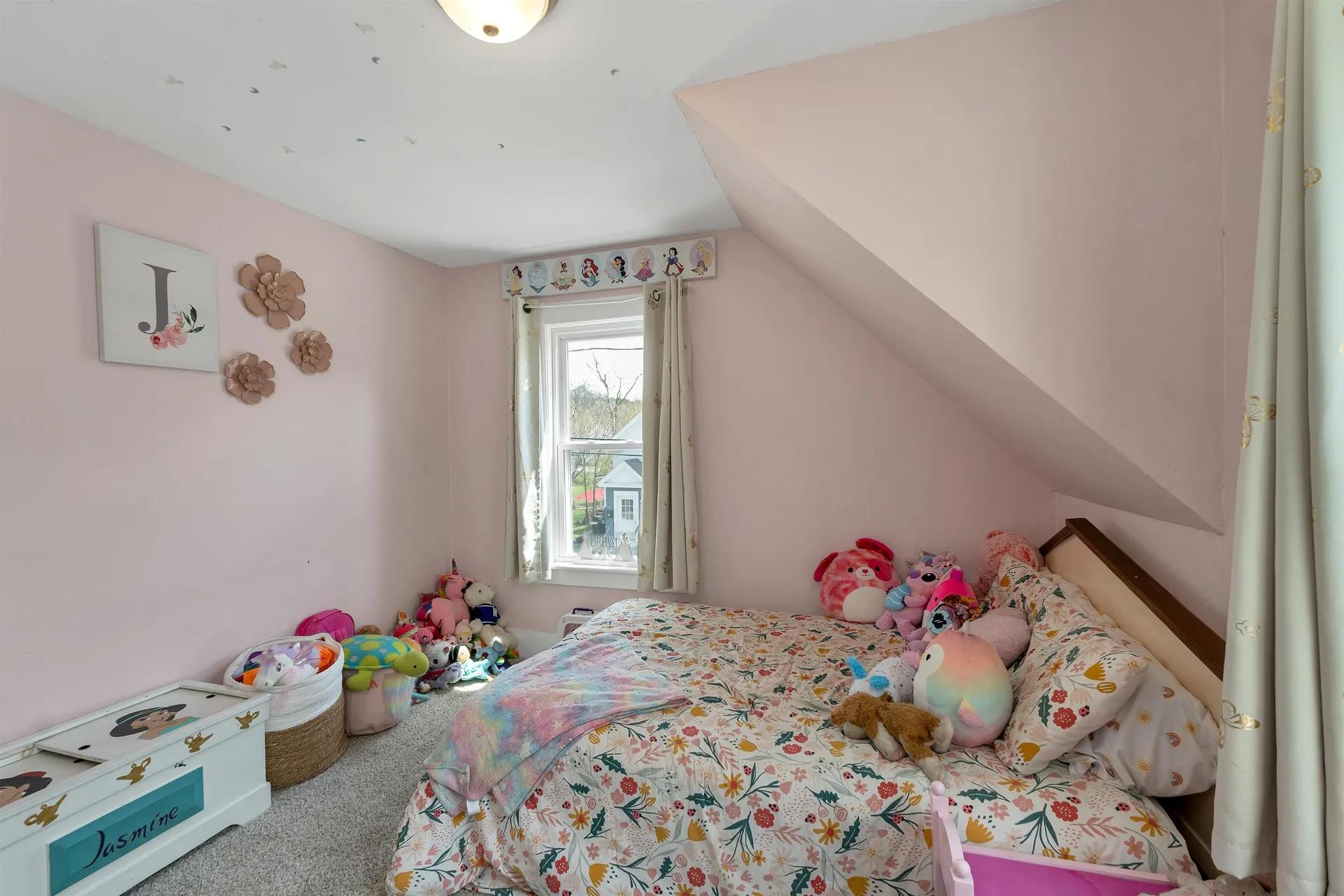 42 Joliet Street Laconia NH 03246