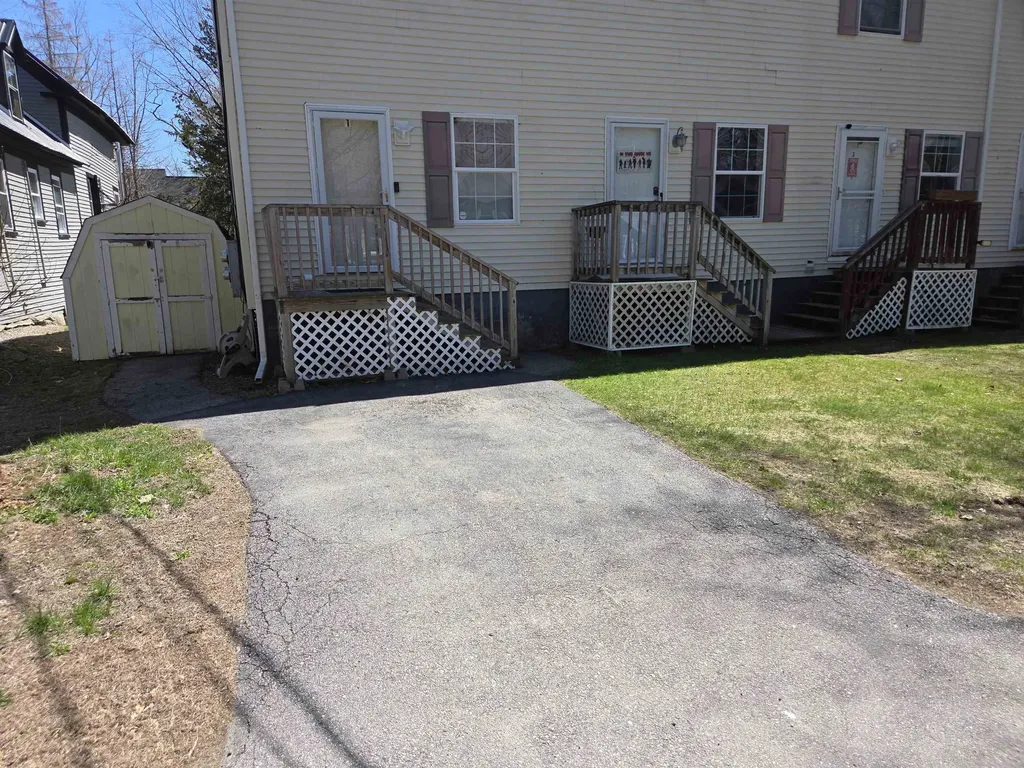 67 Glen Street Farmington NH 03835