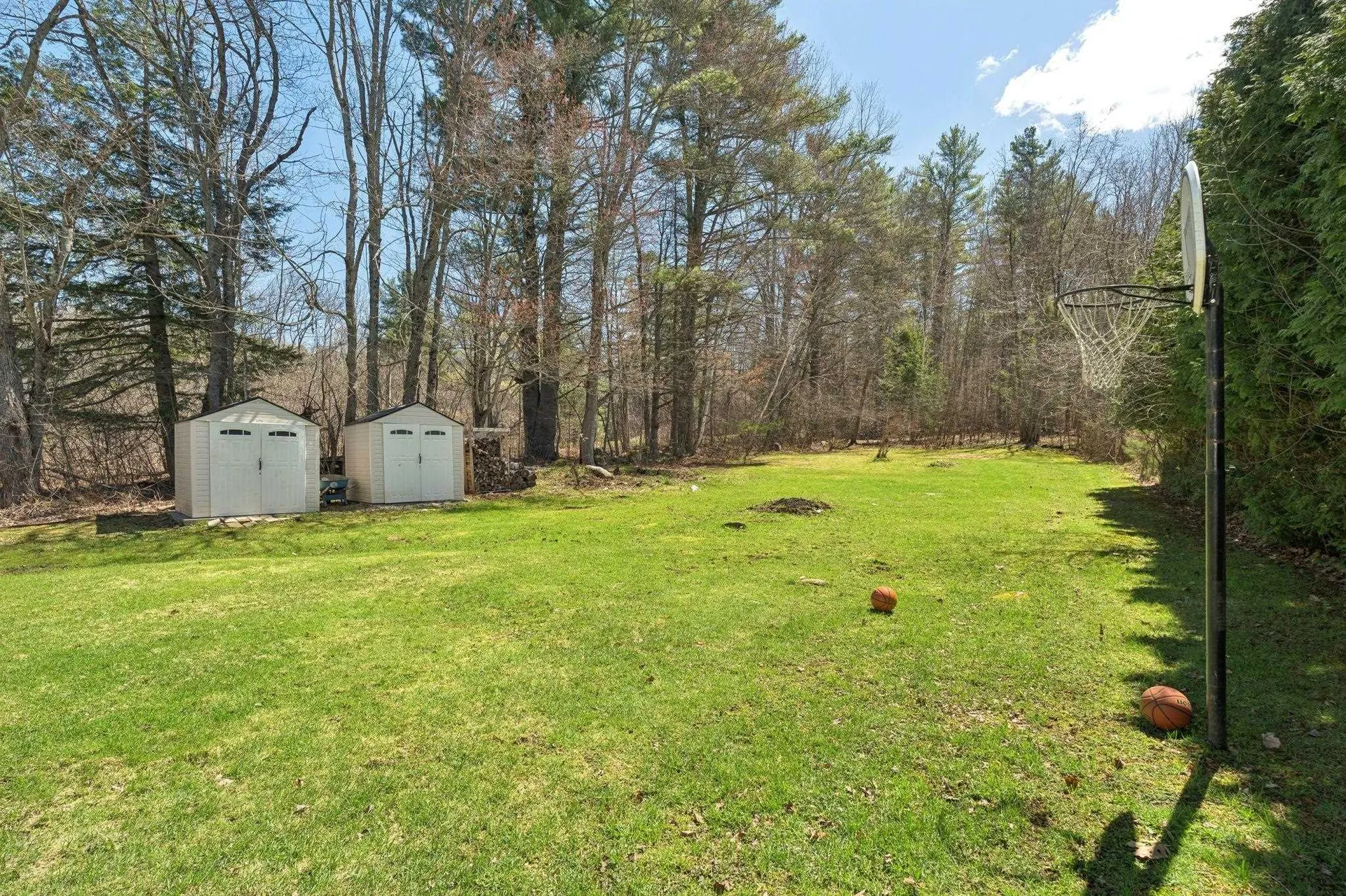 207 Maple Street Newport NH 03773