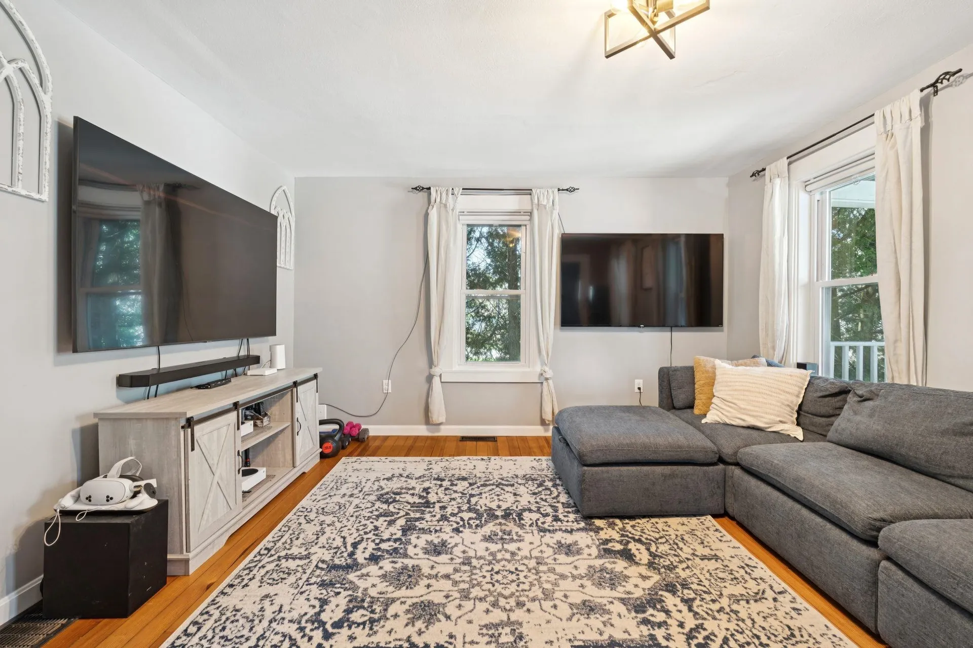 207 Maple Street Newport NH 03773