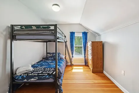 207 Maple Street Newport NH 03773