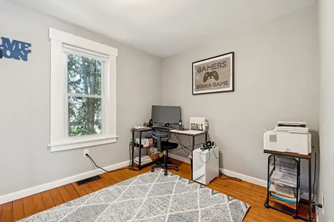 207 Maple Street Newport NH 03773