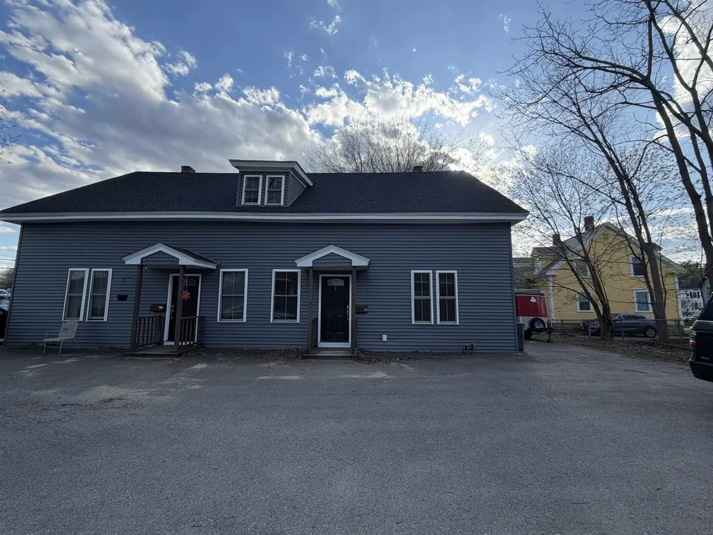 4 Elm Street Newmarket NH 03857