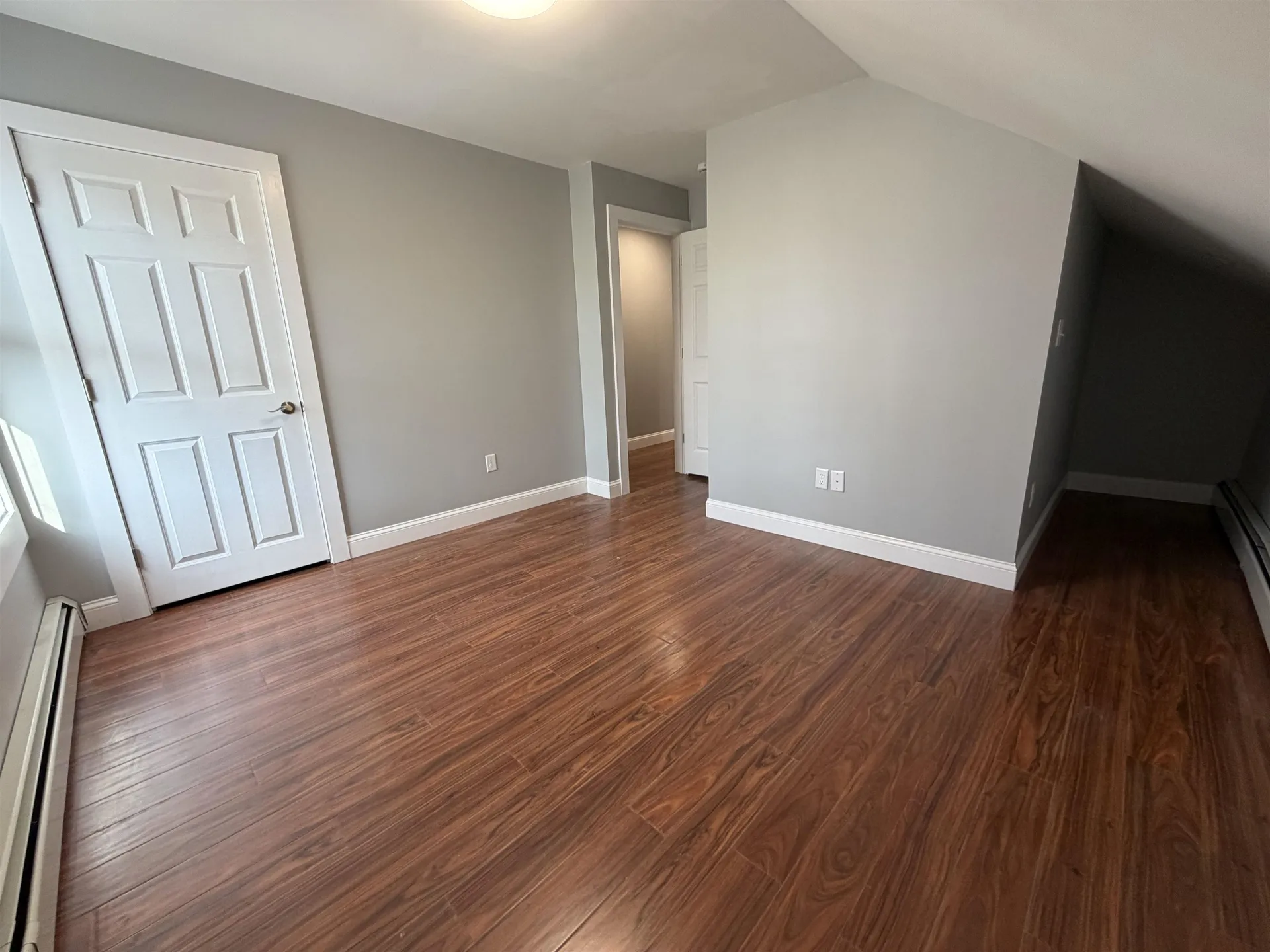 4 Elm Street Newmarket NH 03857