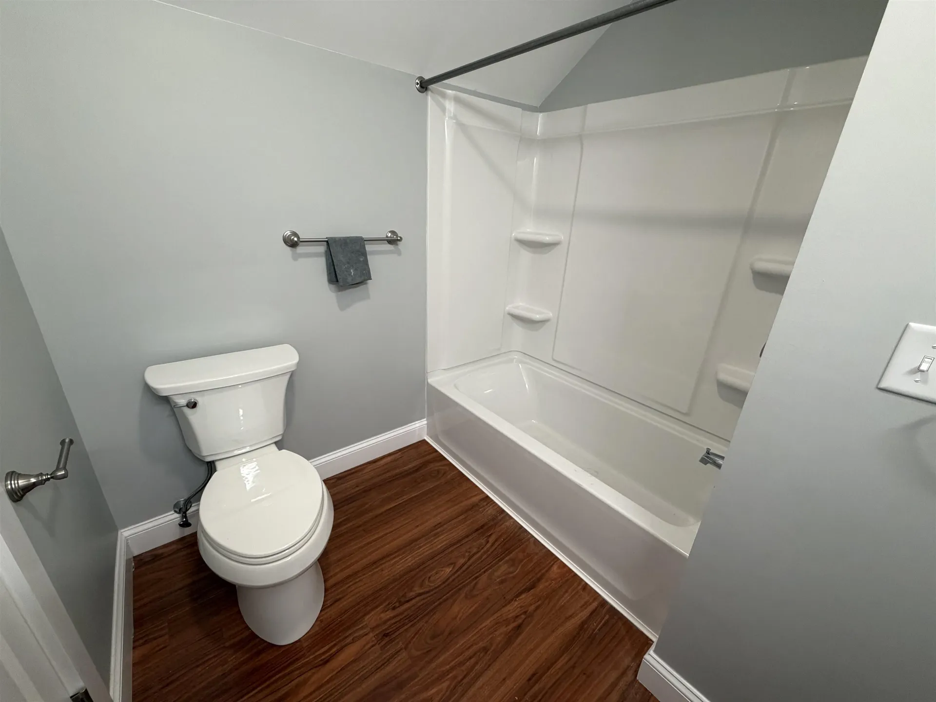 4 Elm Street Newmarket NH 03857