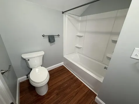 4 Elm Street Newmarket NH 03857