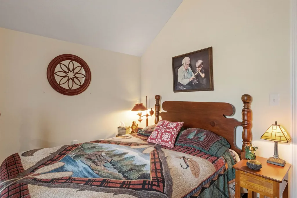 29 Port Way Laconia NH 03246