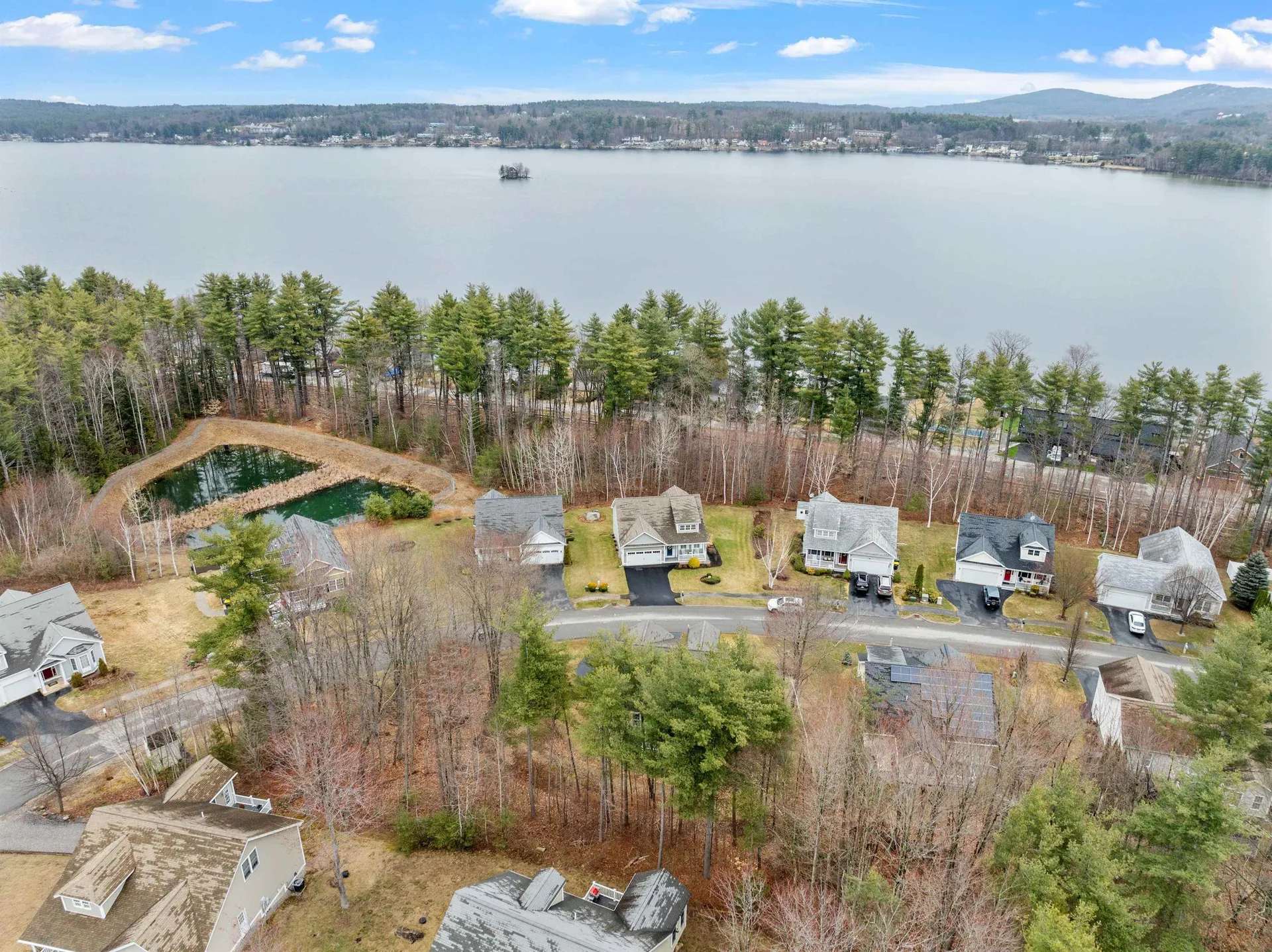 29 Port Way Laconia NH 03246