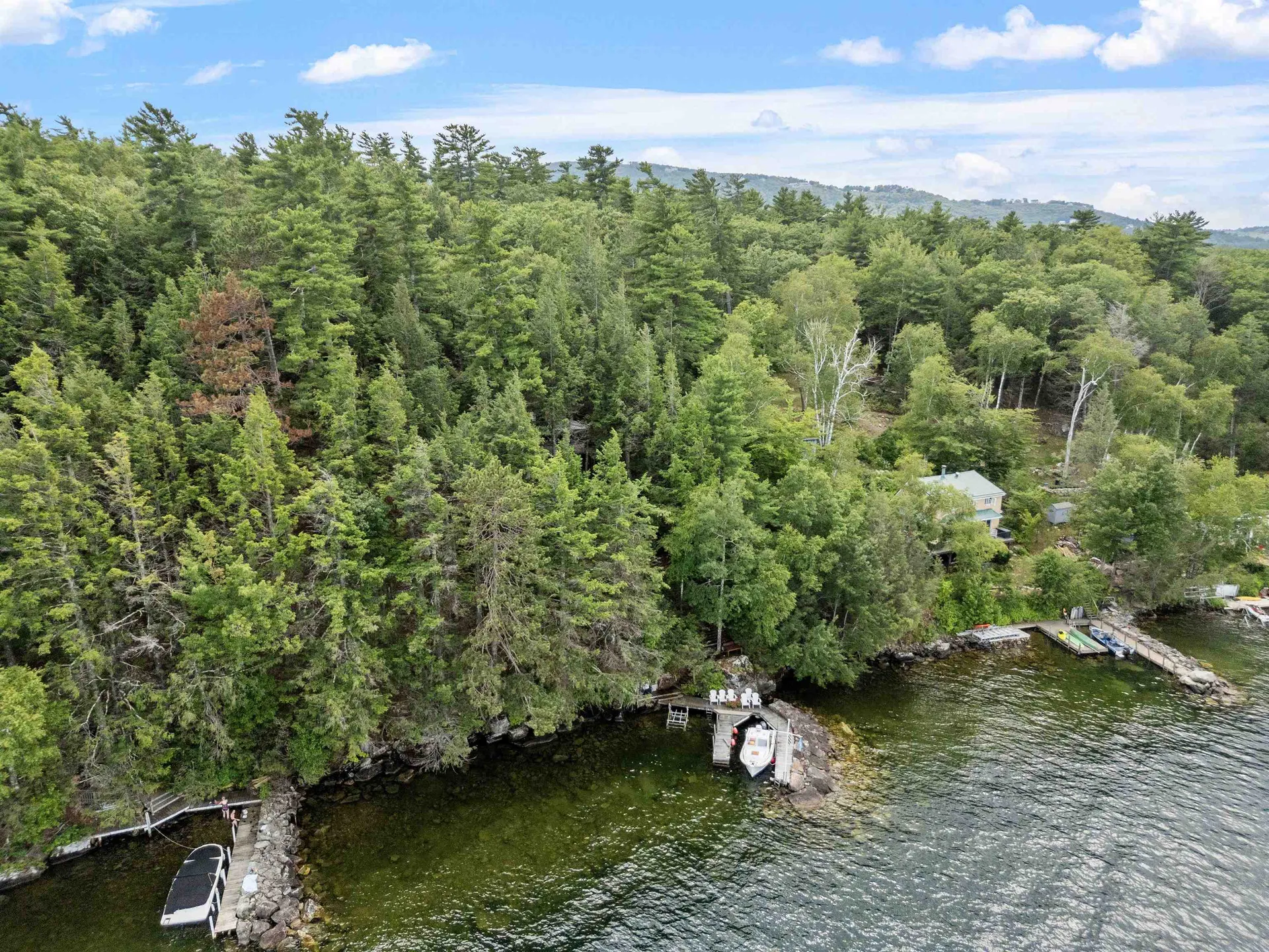 4 Diamond Island Gilford NH 03249