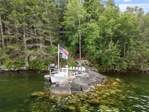 4 Diamond Island Gilford NH 03249