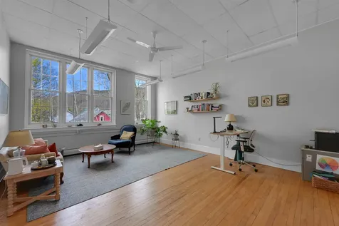 14 School Street Bristol VT 05443