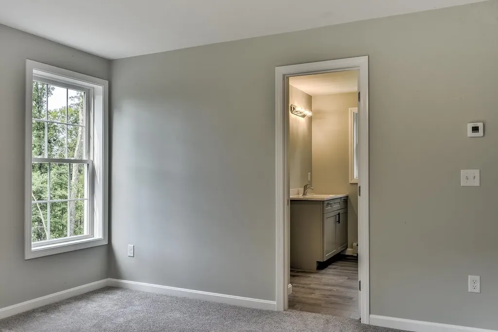 9 Asheley Avenue Hinsdale NH 03451