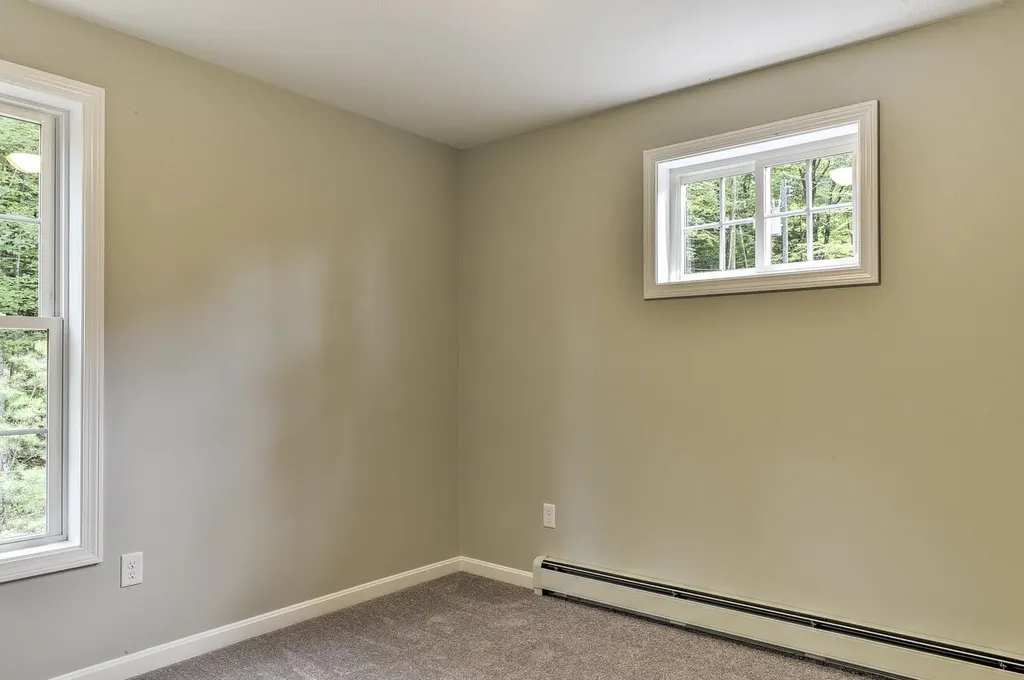9 Asheley Avenue Hinsdale NH 03451