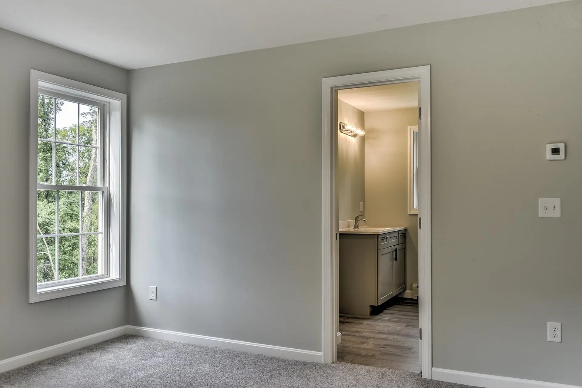 9 Asheley Avenue Hinsdale NH 03451