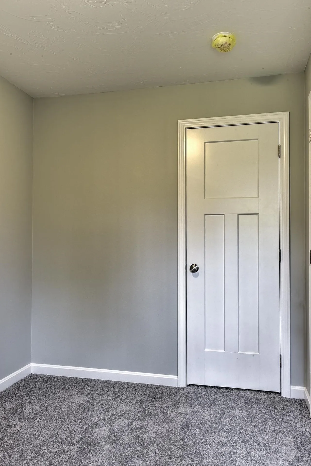 9 Asheley Avenue Hinsdale NH 03451