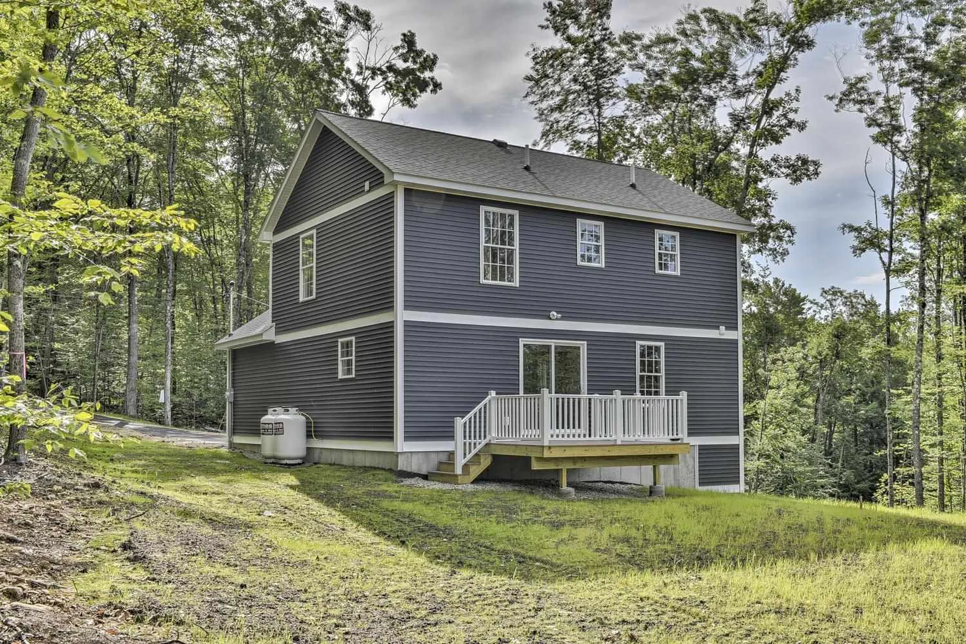 9 Asheley Avenue Hinsdale NH 03451