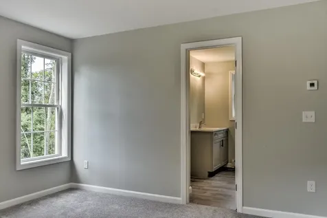 9 Asheley Avenue Hinsdale NH 03451