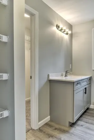 9 Asheley Avenue Hinsdale NH 03451
