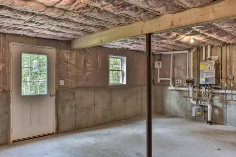 9 Asheley Avenue Hinsdale NH 03451