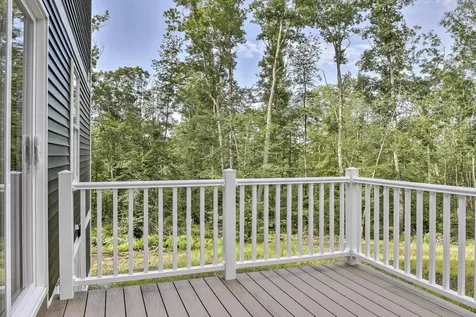 9 Asheley Avenue Hinsdale NH 03451