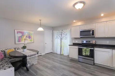 22 Deans Landing Chesterfield NH 03443