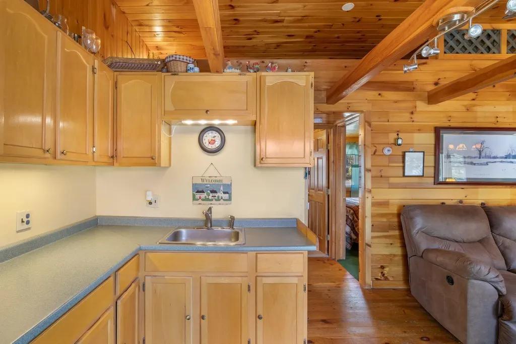 14 Bernier Lane Waterboro ME 04087