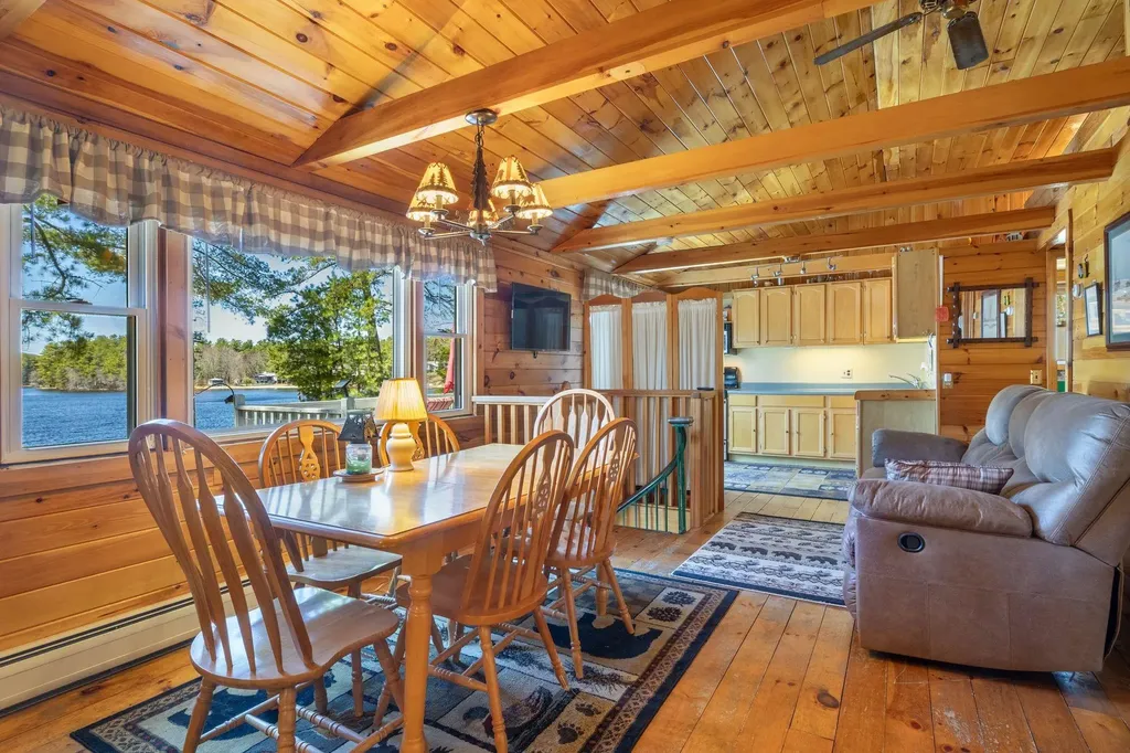 14 Bernier Lane Waterboro ME 04087