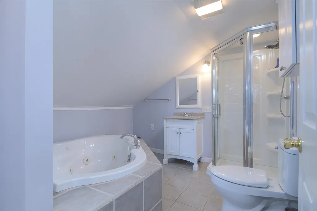 2091 North Lake Road Benson VT 05743