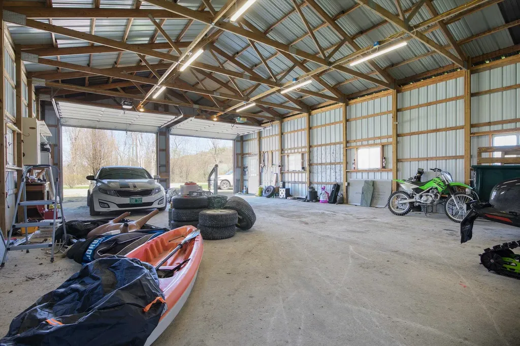 2091 North Lake Road Benson VT 05743