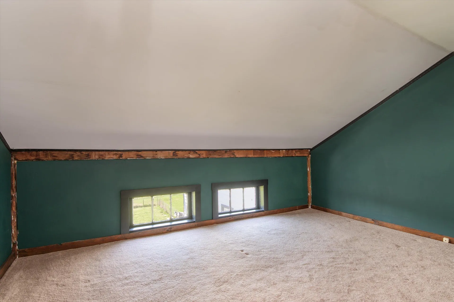 2091 North Lake Road Benson VT 05743