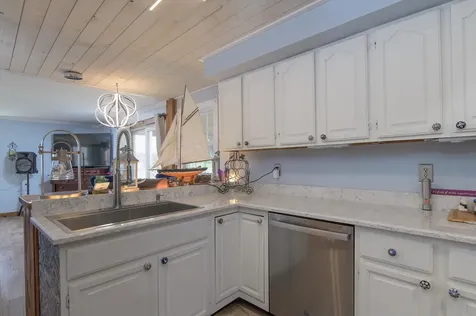 2091 North Lake Road Benson VT 05743