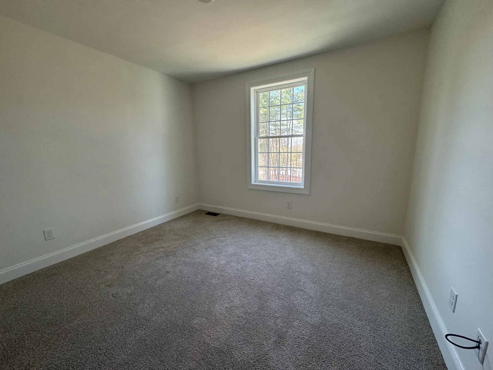 7B Dearborn Circle Goffstown NH 03045