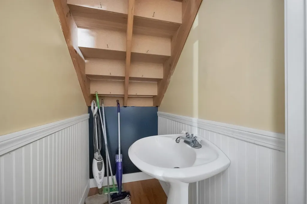22 Fairway Drive Ashland NH 03217