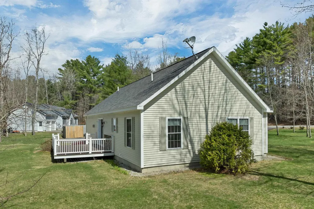 22 Fairway Drive Ashland NH 03217