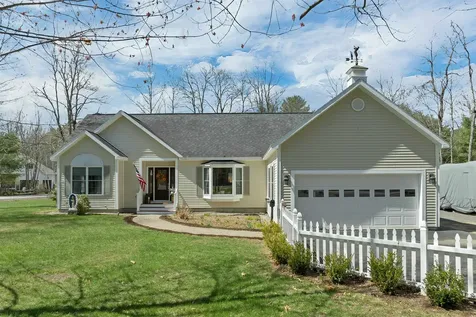 22 Fairway Drive Ashland NH 03217