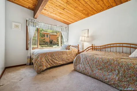 240 Black Point Road Alton NH 03810