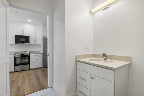 238 Deer Street Portsmouth NH 03801