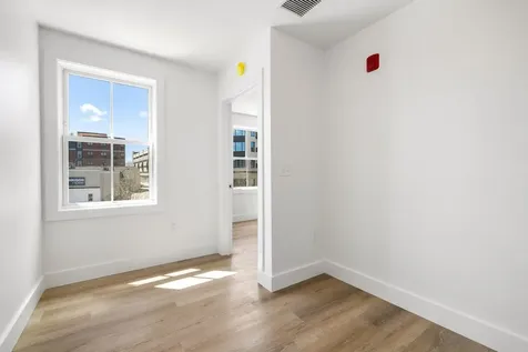 238 Deer Street Portsmouth NH 03801