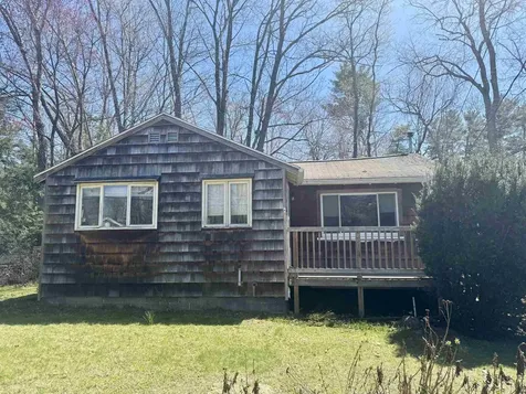 40 Riverside Drive Fremont NH 03044